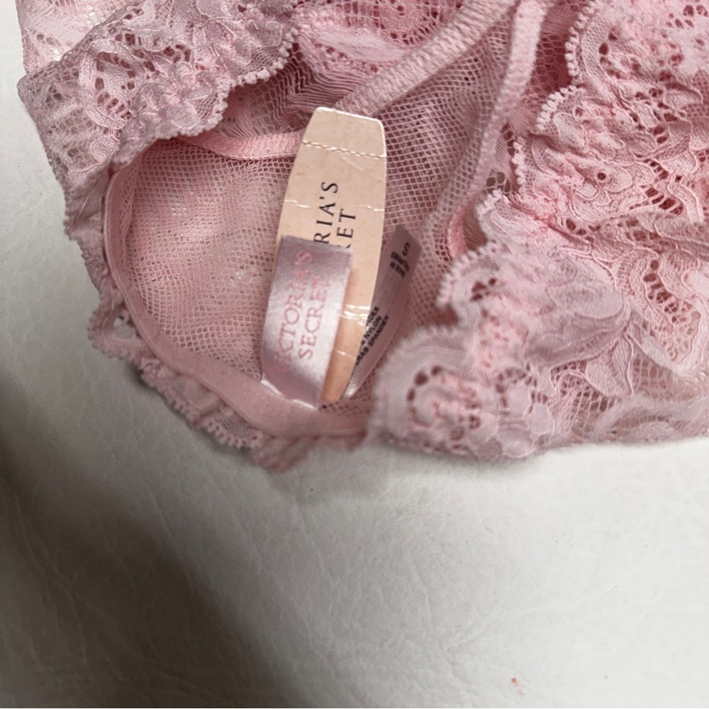 NWT Y2K Victoria's Secret Pink Lace Skirted Thong Removable Garter Straps, S - Picture 5 of 9